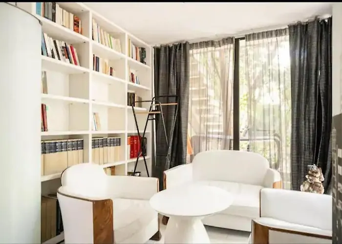 Alesia Villa Paris