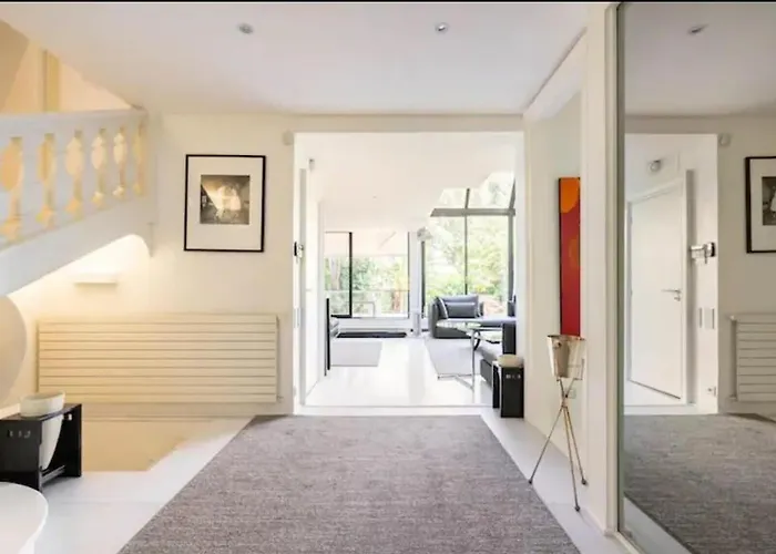 Alesia Villa Paris